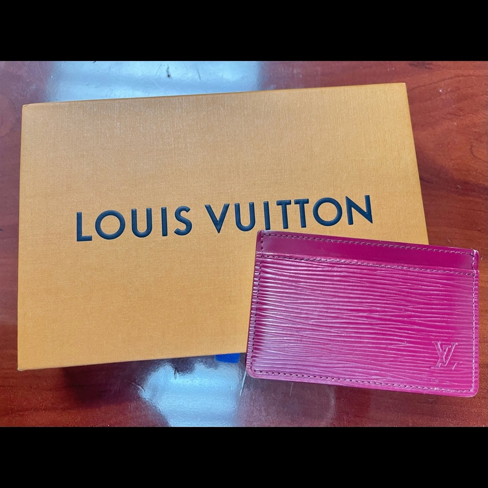 💔SOLD Louis Vuitton Epi Leather Card Case
